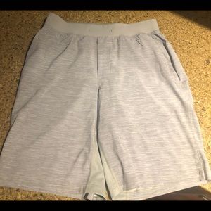 Lululemon The Short 9 inch